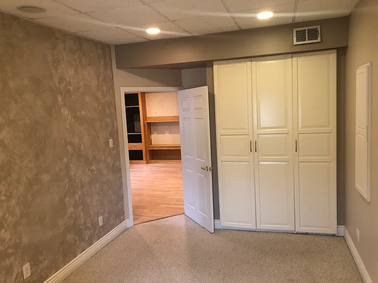 2227 Jane St #3 — Photo 7