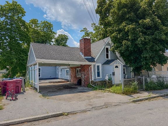 2nd image of 32 Oliver St