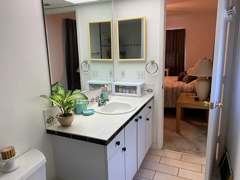 2427 Twin Dr — Photo 8