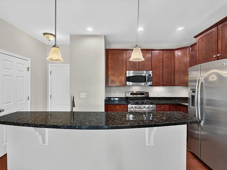 43845 Centergate Dr — Photo 11