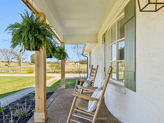 4th image of 6690 Flat Creek Rd