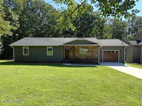 506 Snead Dr, Fairfield Glade, TN 38558