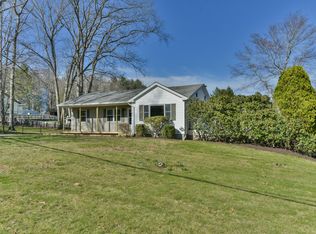 26 Pleasant View Dr, Killingly, CT 06241