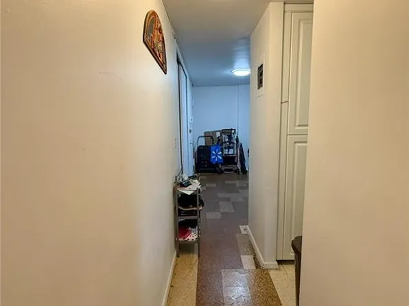 2650 Ocean Parkway image 14 of 24