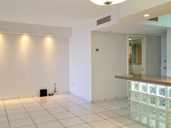 5th image of 6450 Collins Ave APT 305
