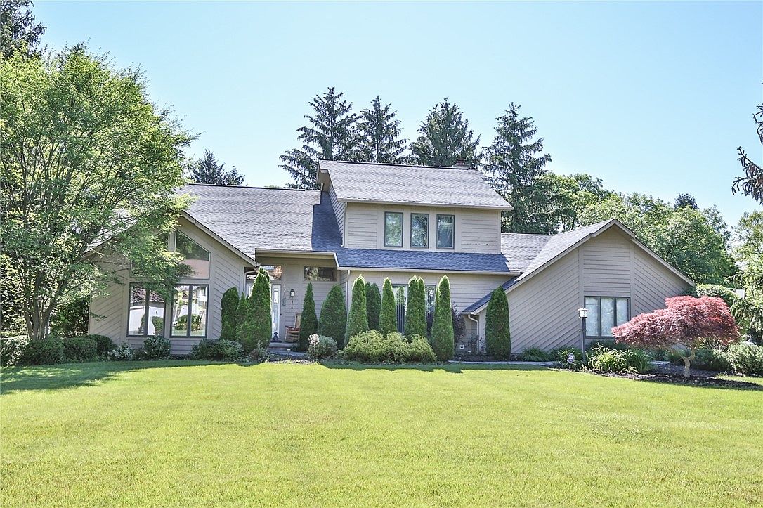 72 Caversham Woods, Pittsford, NY 14534 Zillow