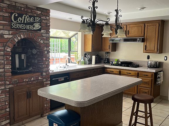 4th image of 724 Cayo Grande Ct