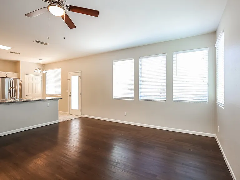 7637 Donald Nelson Ave — Photo 4