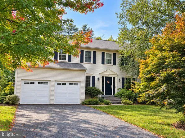 34 Summerwood Dr, Stafford, VA 22554