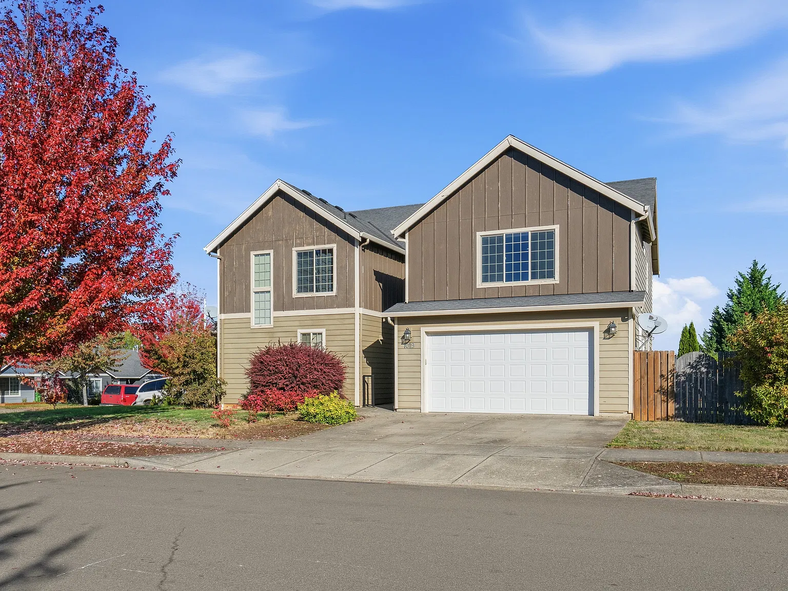 3 bed, 1562 sqft, $2,550 — Photo 1