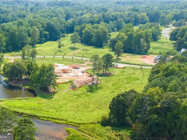 1050 Homestead Dr, Milton, GA 30004