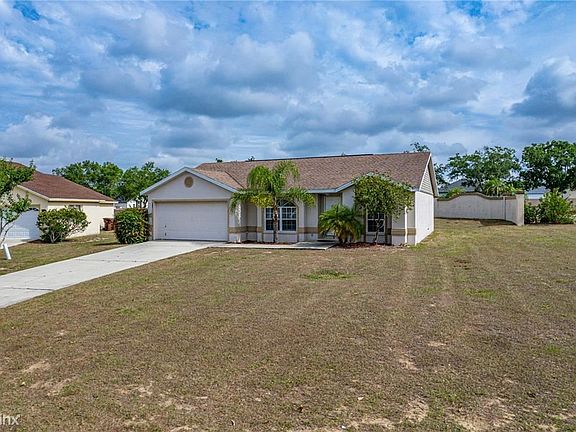 5th image of 701 Hunt Dr