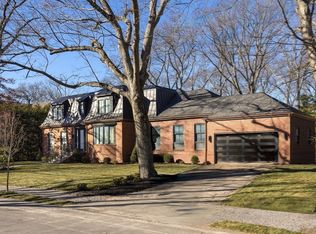 25 Aston Rd, Brookline, MA 02467