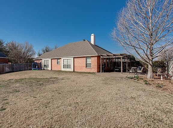 4th image of 4401 Cranwood Dr