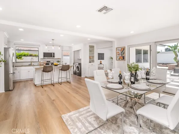 24244 Friar St, Woodland Hills, CA 91367