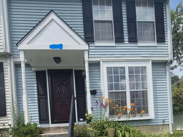 2210 S Lowell St, Arlington, VA 22206