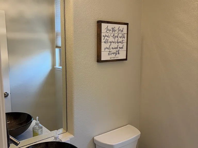 5028 Garlenda Dr — Photo 11