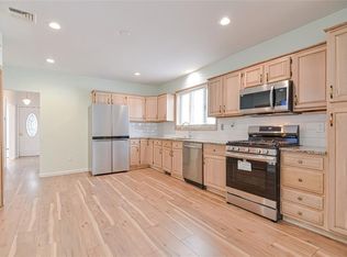 175 Flint Ave, Cranston, RI 02910