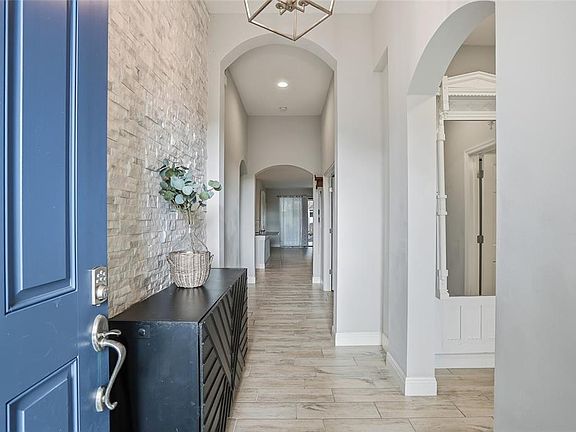 4th image of 6318 Springline Pl