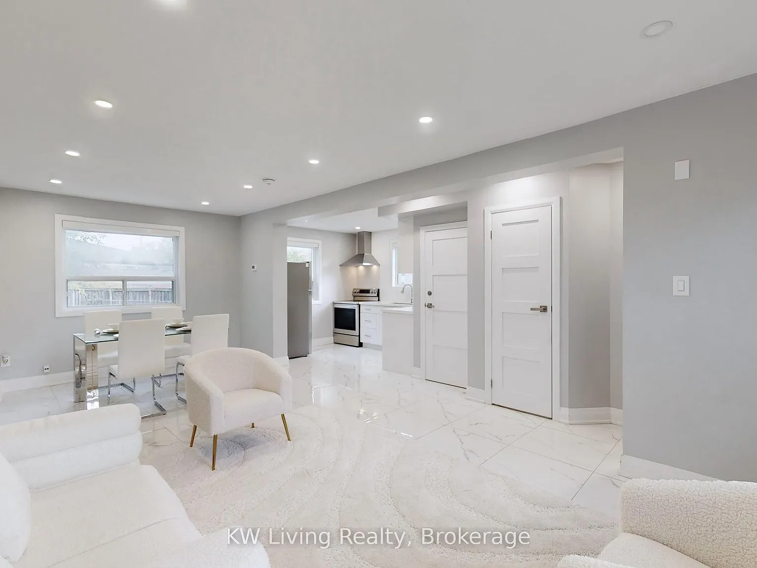 3 bed, $2,950 — Photo 4