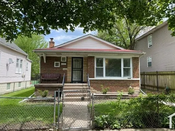 9049 S Ellis Ave, Chicago, IL 60619