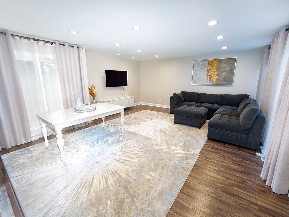 Living Room/Dining Room combo