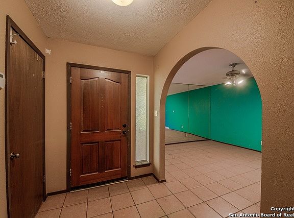 5th image of 2130 Lotus Blossom St