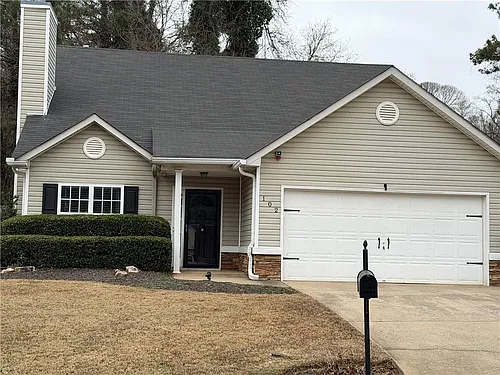 102 Lexington Parke Dr Photo 1