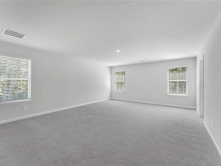 2929 Sweet Red Cir — Photo 42