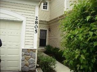 2805 Kendall Xing #B, Johnsburg, IL 60051