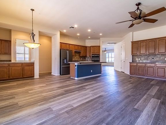 3rd image of 11877 N Mesquite Hollow Dr