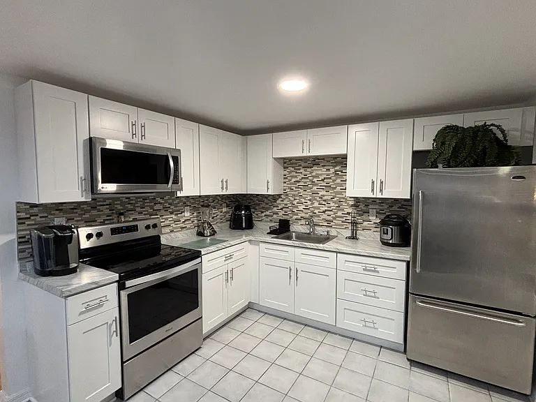 2410 E 148th Ave #B — Photo 3