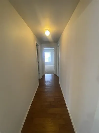 2104 Savannah St — Photo 6