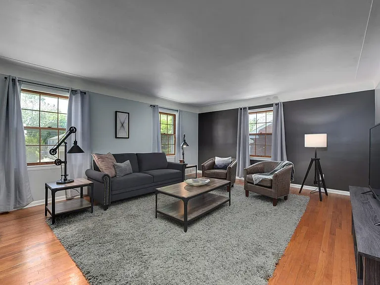 18033 Chagrin Blvd #2 — Photo 15