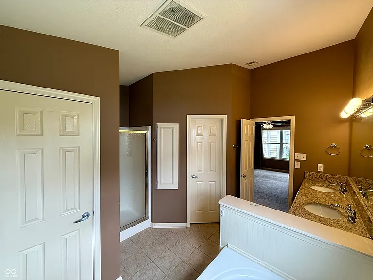 10686 Braewick Cir — Photo 13