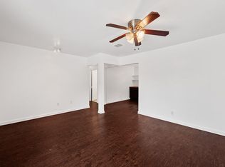 3202 Dolphin Dr, Austin, TX 78704