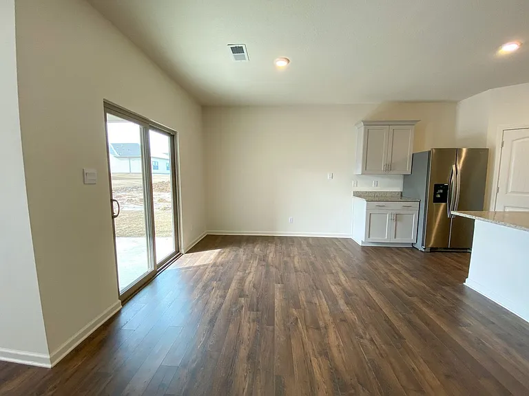 135 Driftwood Loop — Photo 7