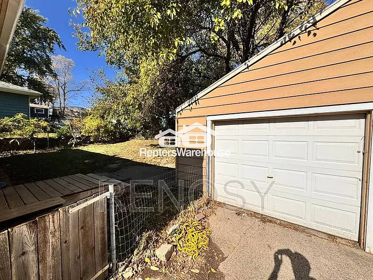 709 Bell Ave — Photo 1