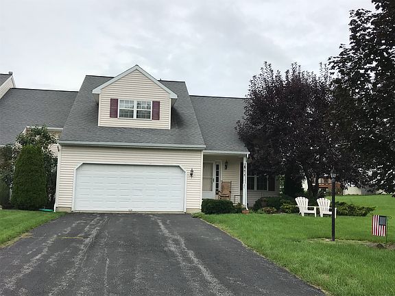 2nd image of 2 A Fairway Dr
