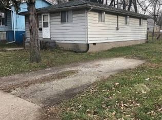 2326 W Lincoln Ave, Peoria, IL