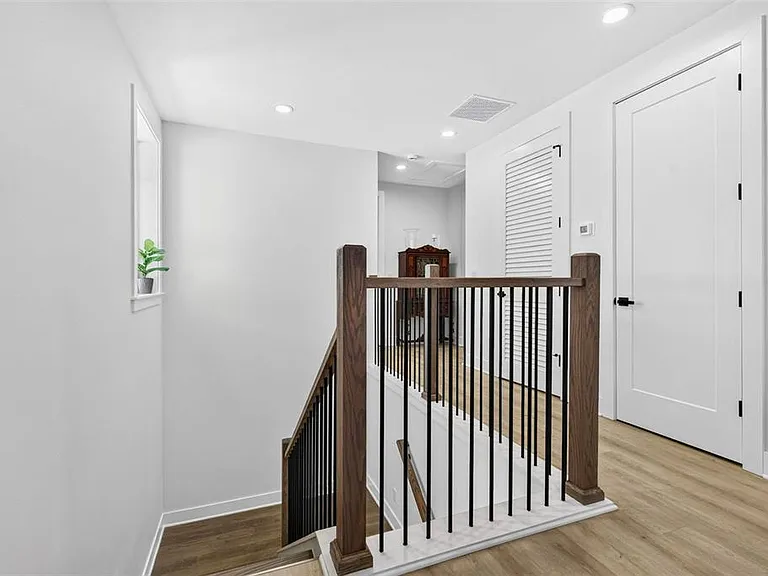 1717 Massachusetts Ave NE — Photo 22