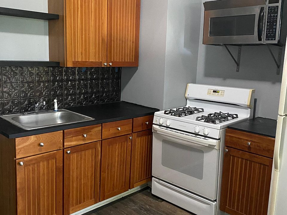 1st image of 7438 S Maryland Ave #1