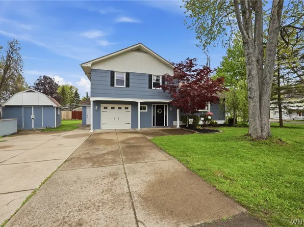 462 Eisenhower Ave, Angola, NY 14006