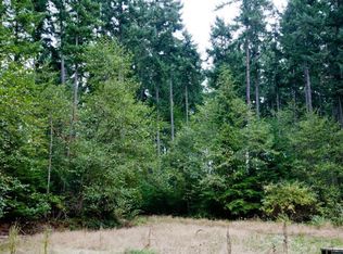 4519 Deer Lake Rd, Clinton, WA 98236