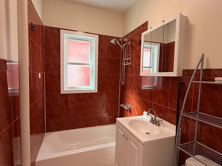 1526 Kimball St #1 — Photo 6