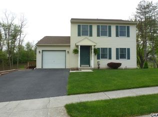 22 Pine Ridge Cir, Enola, PA 17025