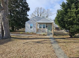 2701 Jamestown Ave, Hampton, VA 23661