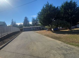 2123 26th St, Coos Bay, OR 97420