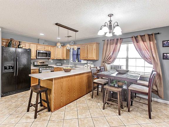 3rd image of 119 Bayou Vista Dr