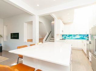 3241 W 2nd Ave, Vancouver, BC V6K 1K9